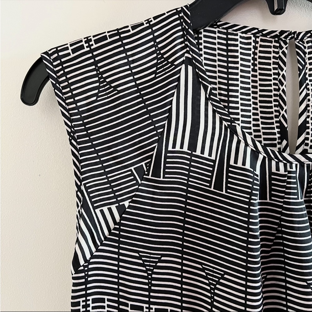 Moschino 100% Silk Dress - Picture 5 of 14